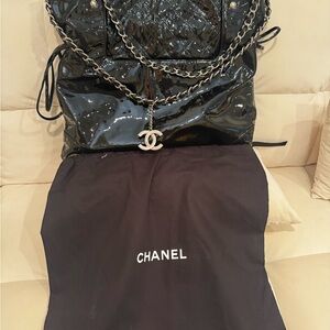 CHANEL Black Patent Quilted Shoulder Bag with Chain and CC Charm